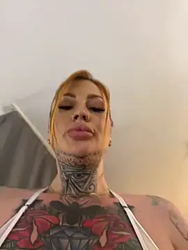 krysstal003 webcam
