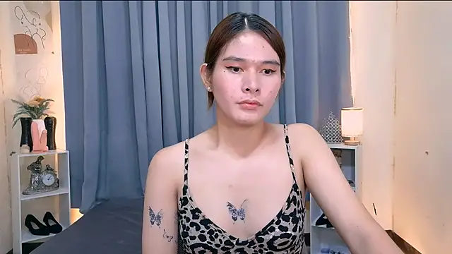 Mimi_Mckinley webcam