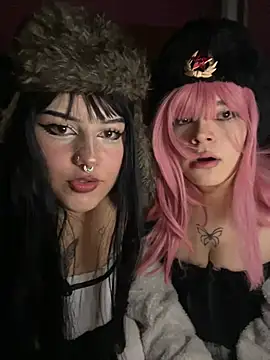 Daumilolo - Couple webcam sex chat