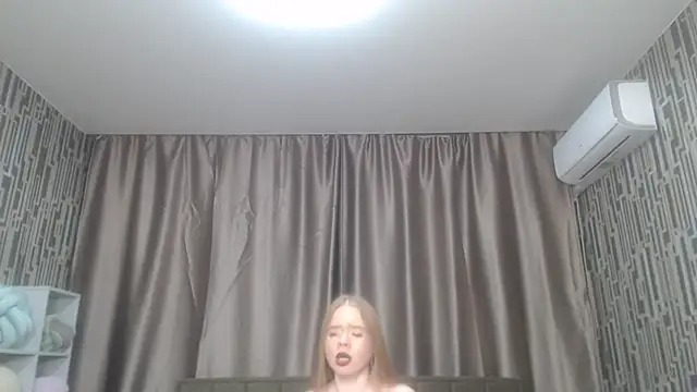 scyrim2 (F young) - naked