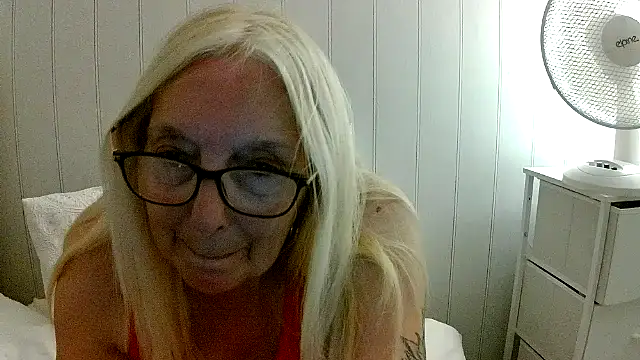 Chanel-56 webcam