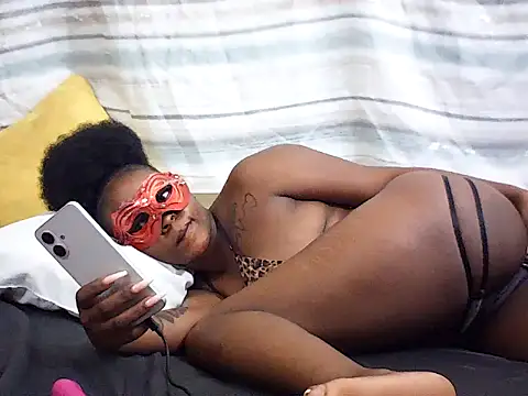 emmyteaz1 webcam