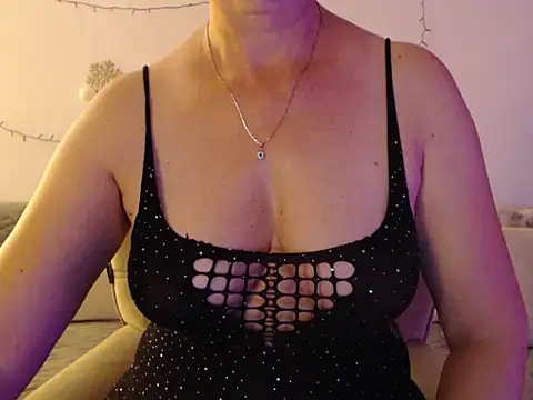 YourfantasyGiuly webcam