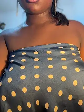 zoe215
