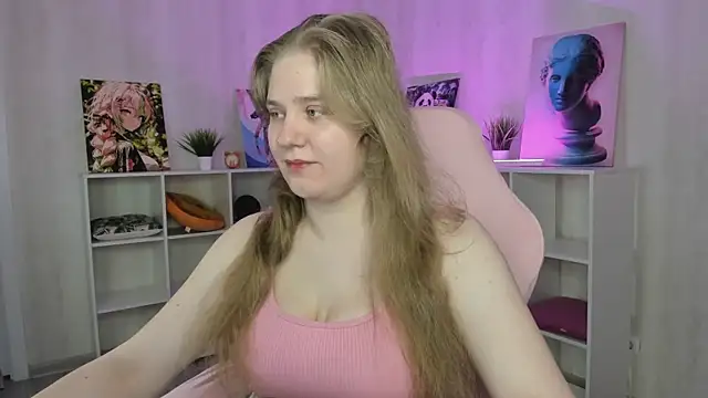 Megan_Violer webcam