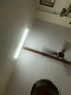 cute_girl_99 webcam