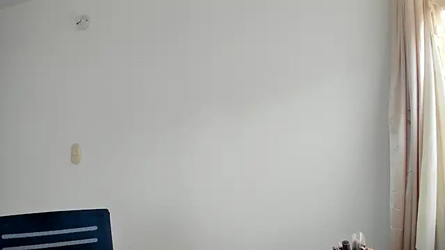 Lucia_Fuster webcam