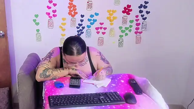 MiaYMolly webcam