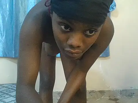 Lemylove live cam on StripChat