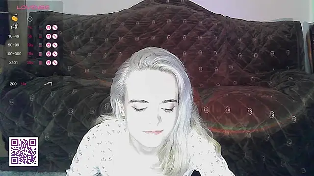 oxcy_secret - Oxcy_Secret's free webcam - UK Sex Cams