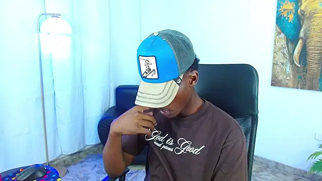 alexaandro18 webcam