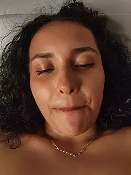 lucy_marin (F young) - open pussy, rub hard