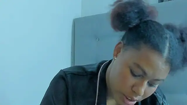 tatianasquirthot webcam