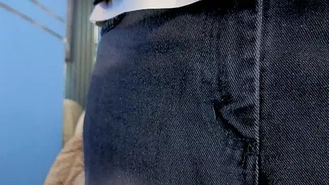 demian_hot99 live cam on StripChat