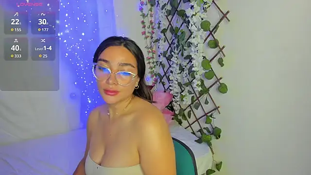 sofi_az - Sofi_az's free webcam - UK Sex Cams