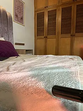 sky_caroline - Sky_caroline's free webcam - UK Sex Cams