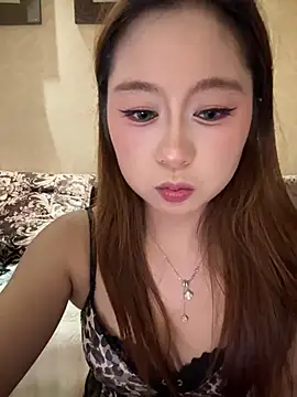 h-my68 - H-My68's free webcam - UK Sex Cams