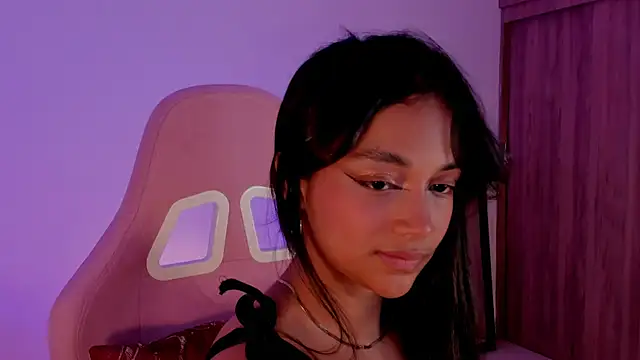 Watch MelanyOconner live on EroticFlix - High definition streams