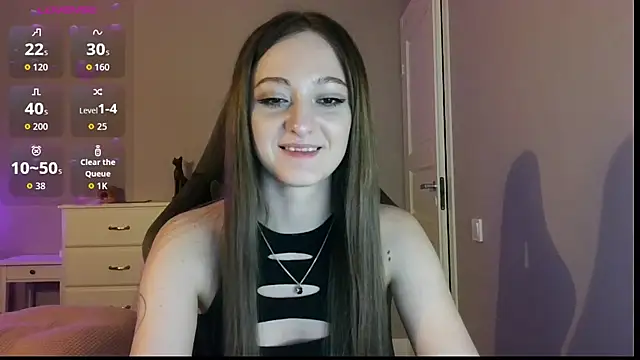 white_liillyy - White_liillyy's free webcam - UK Sex Cams