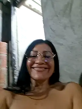maturexxxnaughty (F milf) - I fuck my ass with a bottle street