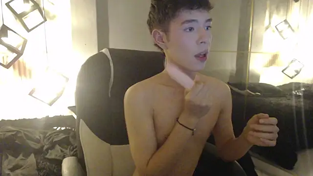 ash_ka (Ask my age) - naked