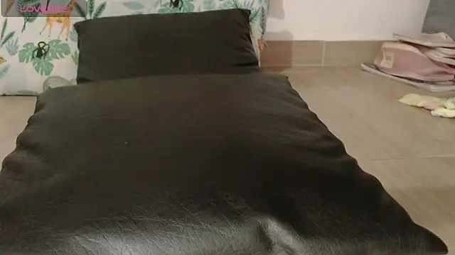 staylor29 - Staylor29's free webcam - UK Sex Cams
