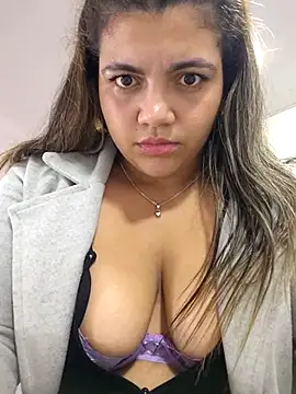 ivy_enjoy - Ivy_enjoy's free webcam - UK Sex Cams