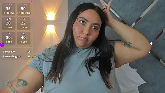 LucciaPorter webcam