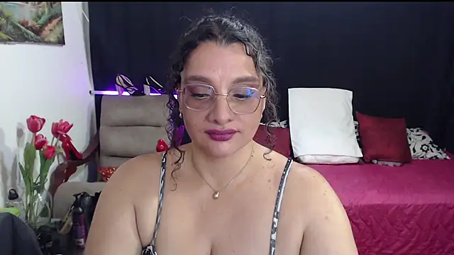 Aleja_Gonzales webcam