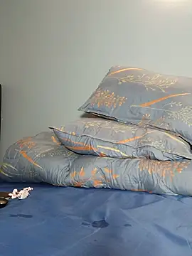 kinkybeby (F young) - Fuck my pussy