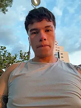 logan_smith1 (Ask my age) - Cum show with the door open