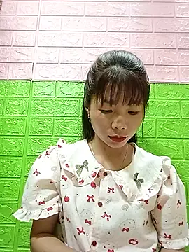AmyLinee01 webcam
