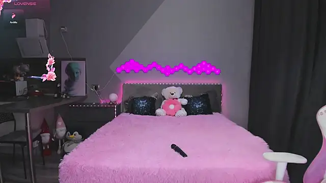 Maggie_Moore webcam