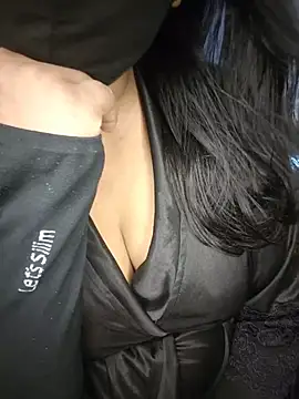 Love_Evaa webcam