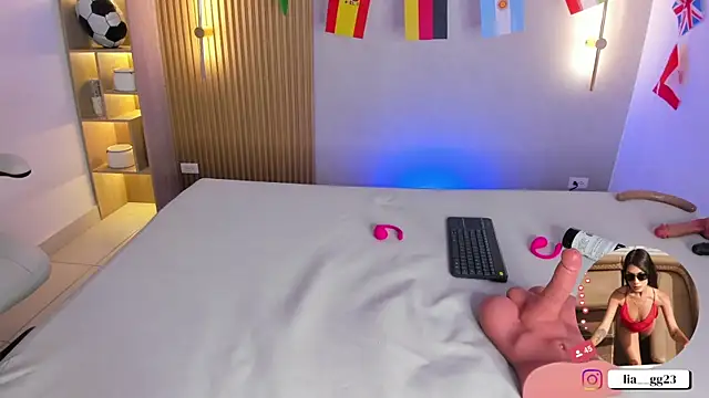 liah_cleir webcam