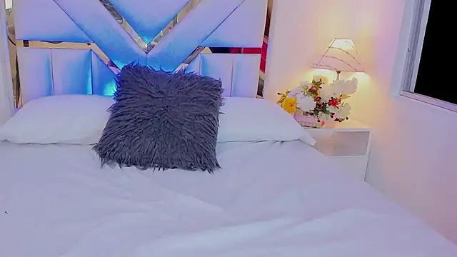 Michelle_Narvaez webcam