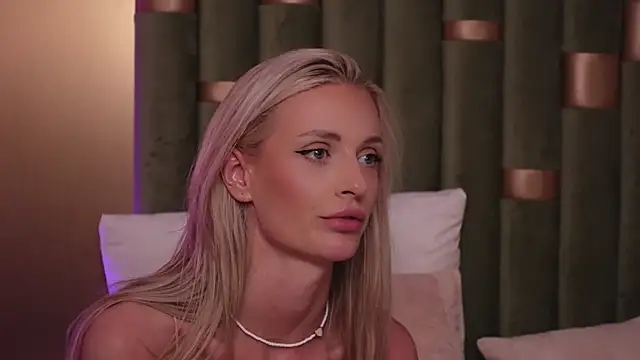 AmeliaAngel webcam