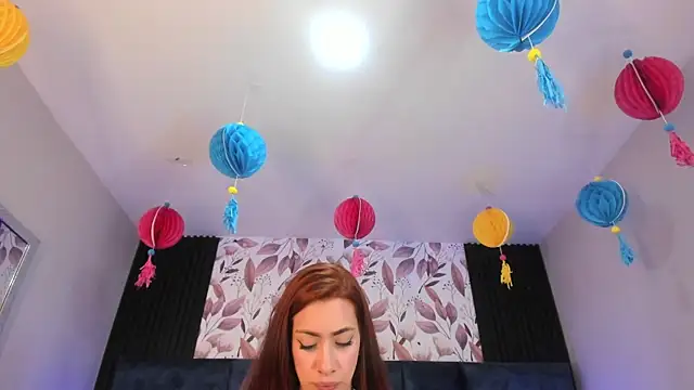 LolaGray__ webcam