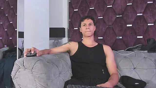 TonyBenedetti webcam