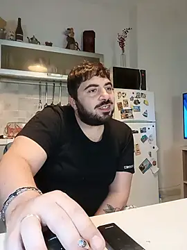 bear_skinny webcam
