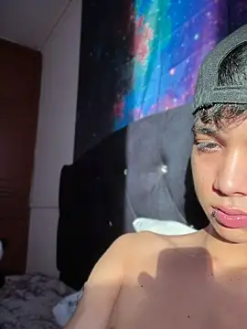 RoughDiamond_ webcam