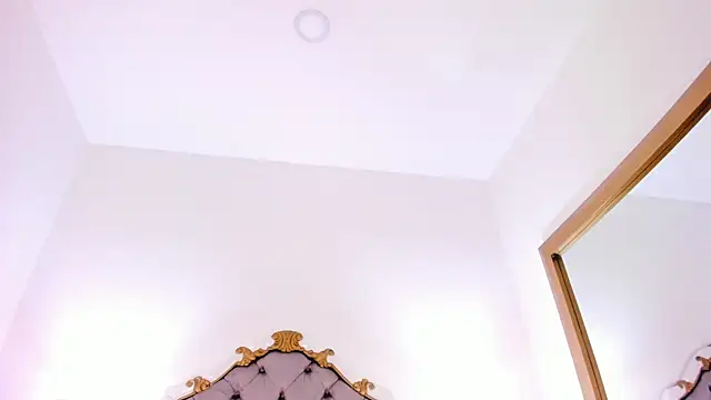 atenea_lux webcam