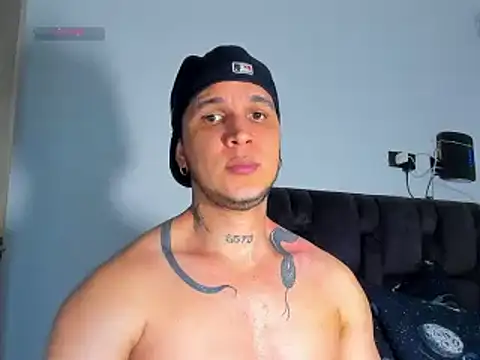 jacob_lautnerr webcam