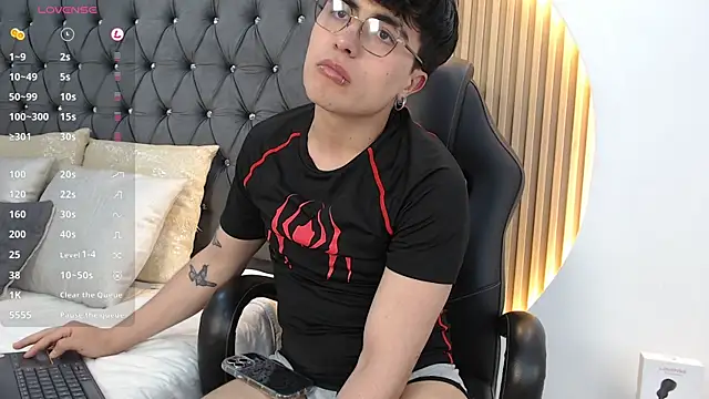 Tommy_Claks webcam