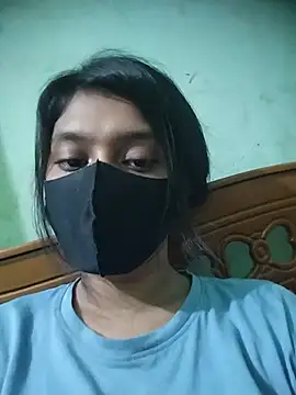 Disha_Nur0 webcam
