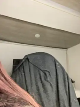 kira_ec webcam