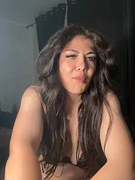 LoveYou2899 webcam