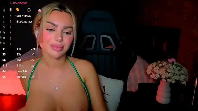 Ayla__Demir
