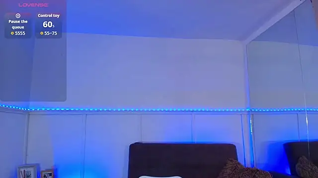 Arin48 - Trans webcam sex chat