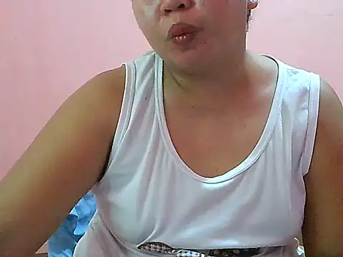 fresh_rosie live cam on StripChat